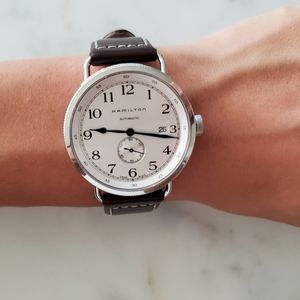 Hamilton Khaki NavyPioneer Small Second Auto watch